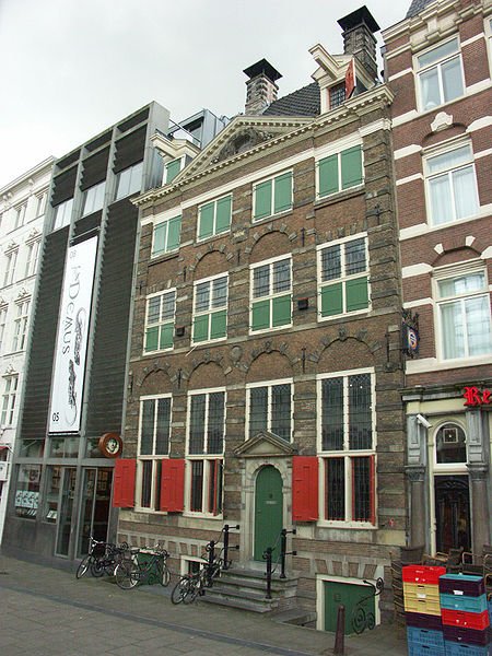 filerembrandtshouseamsterdam.jpg